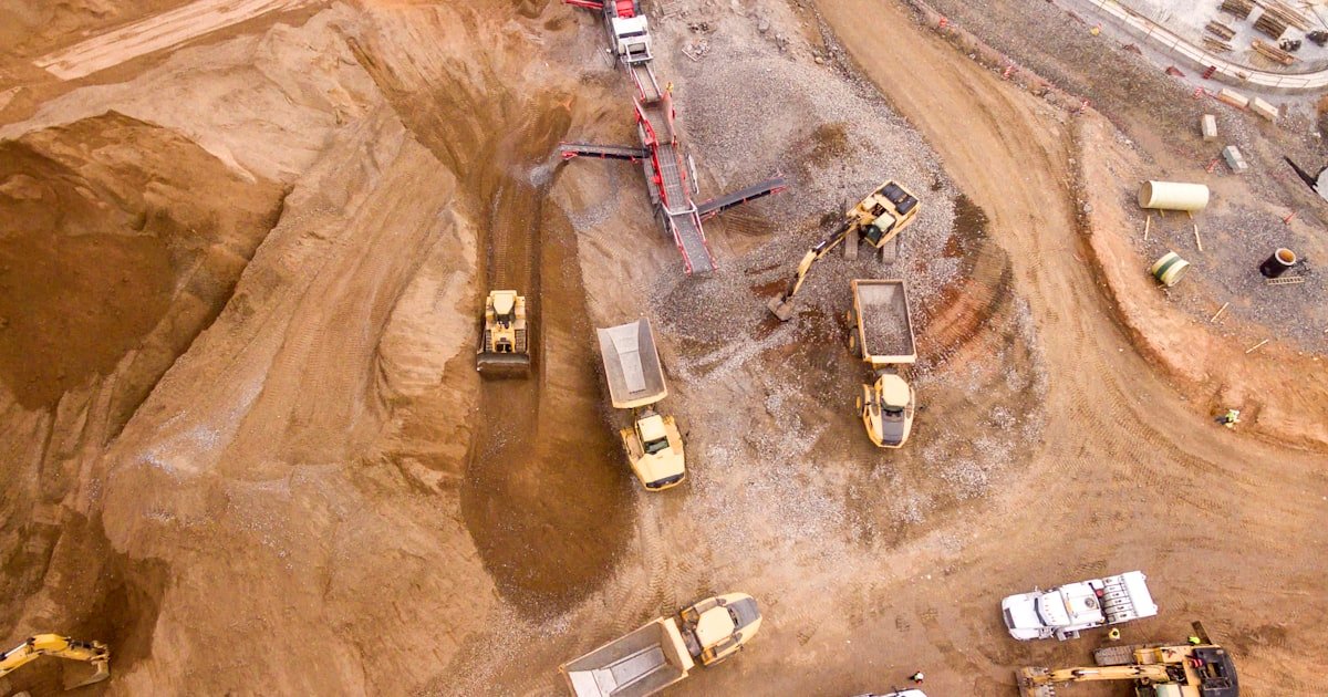Fleet Tracking for Construction Equipment and Assets