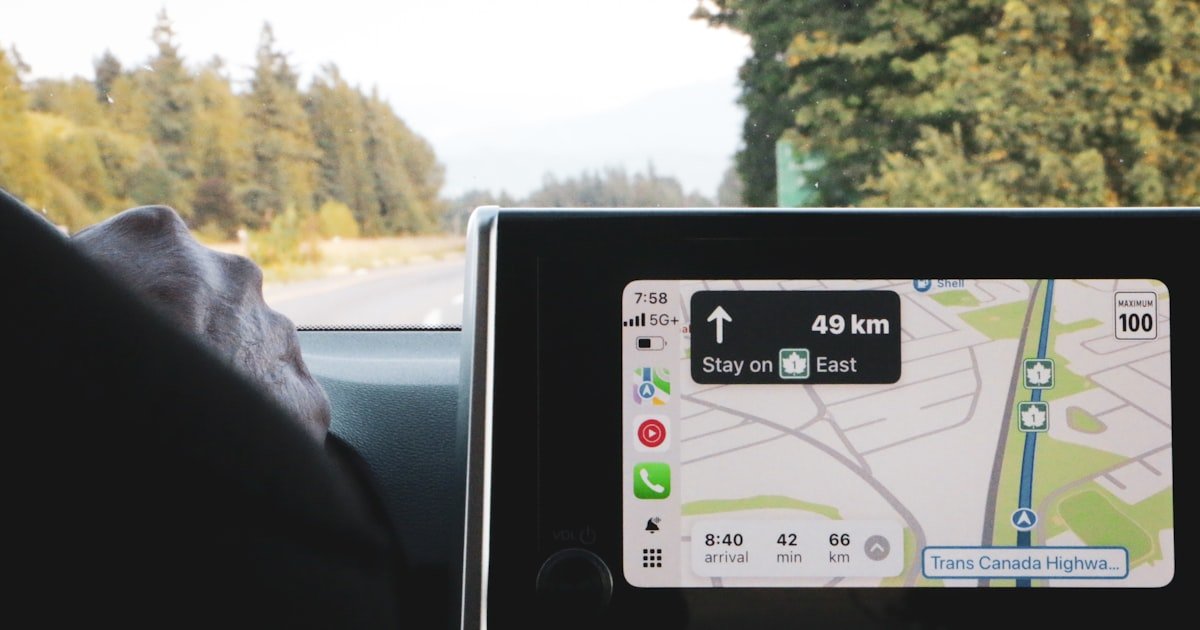 Real-Time vs Passive GPS Tracking: Which Does Your Fleet Need?