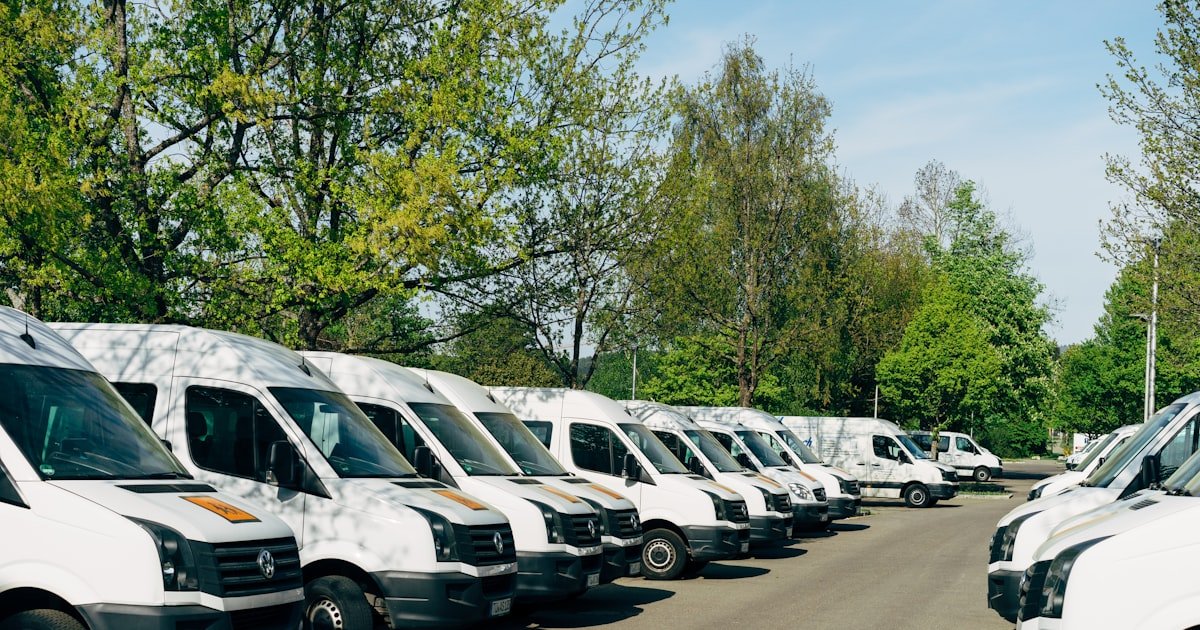 How to Choose the Best Vehicle Tracking Company in Pakistan